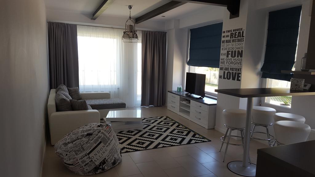 Le Reve Apartment Mamaia Nord Exterior photo