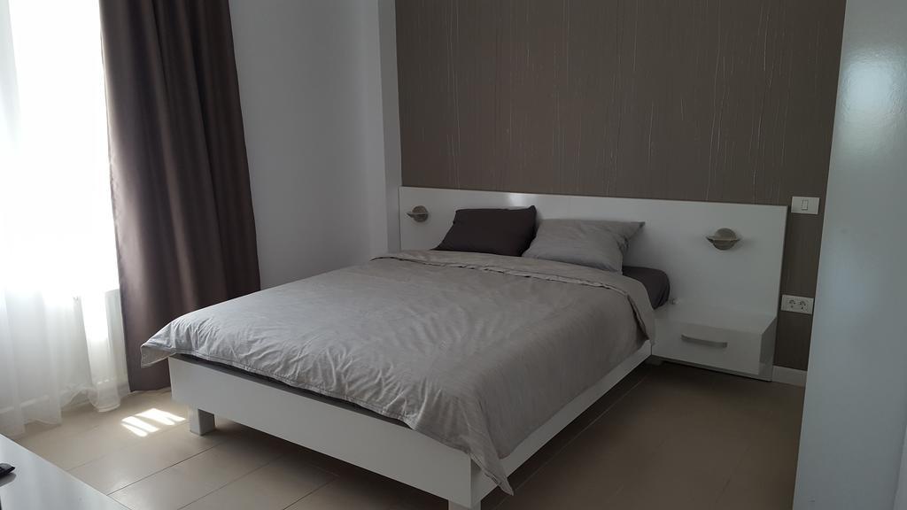 Le Reve Apartment Mamaia Nord Exterior photo