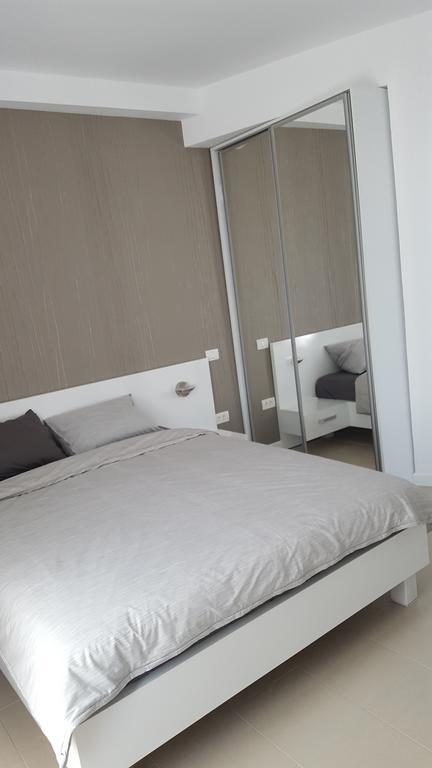 Le Reve Apartment Mamaia Nord Exterior photo