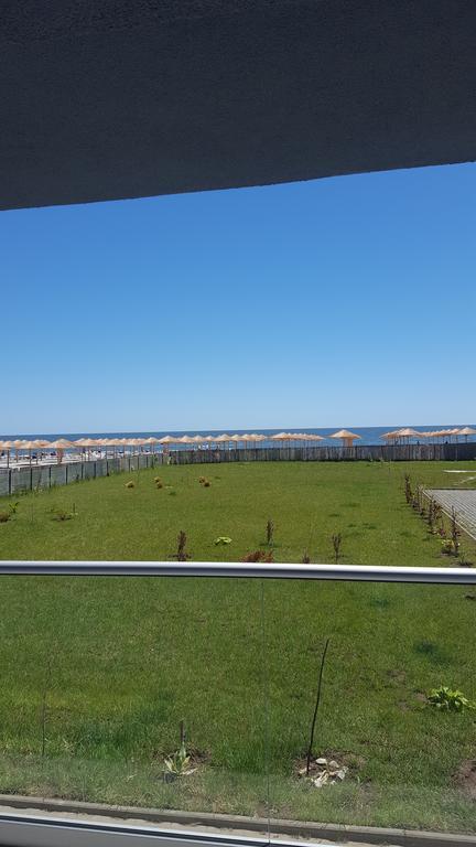 Le Reve Apartment Mamaia Nord Exterior photo