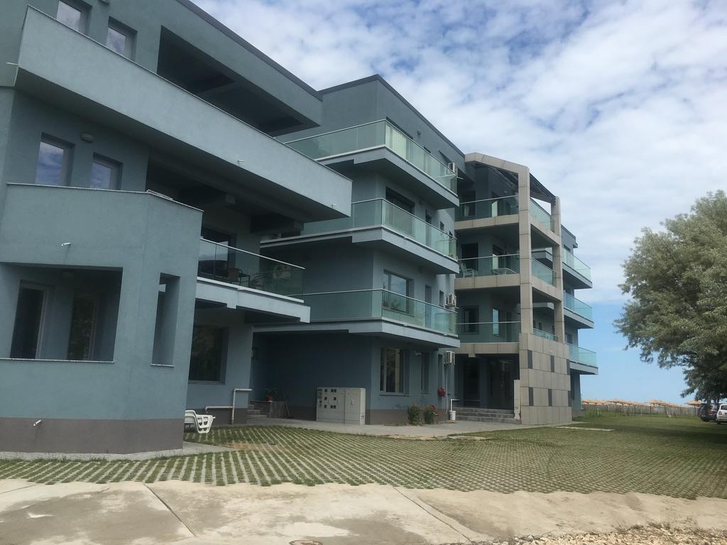 Le Reve Apartment Mamaia Nord Exterior photo